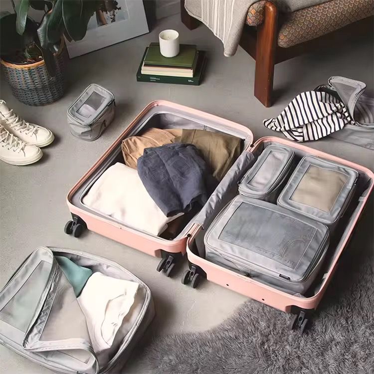 Set di 4 organizer da viaggio